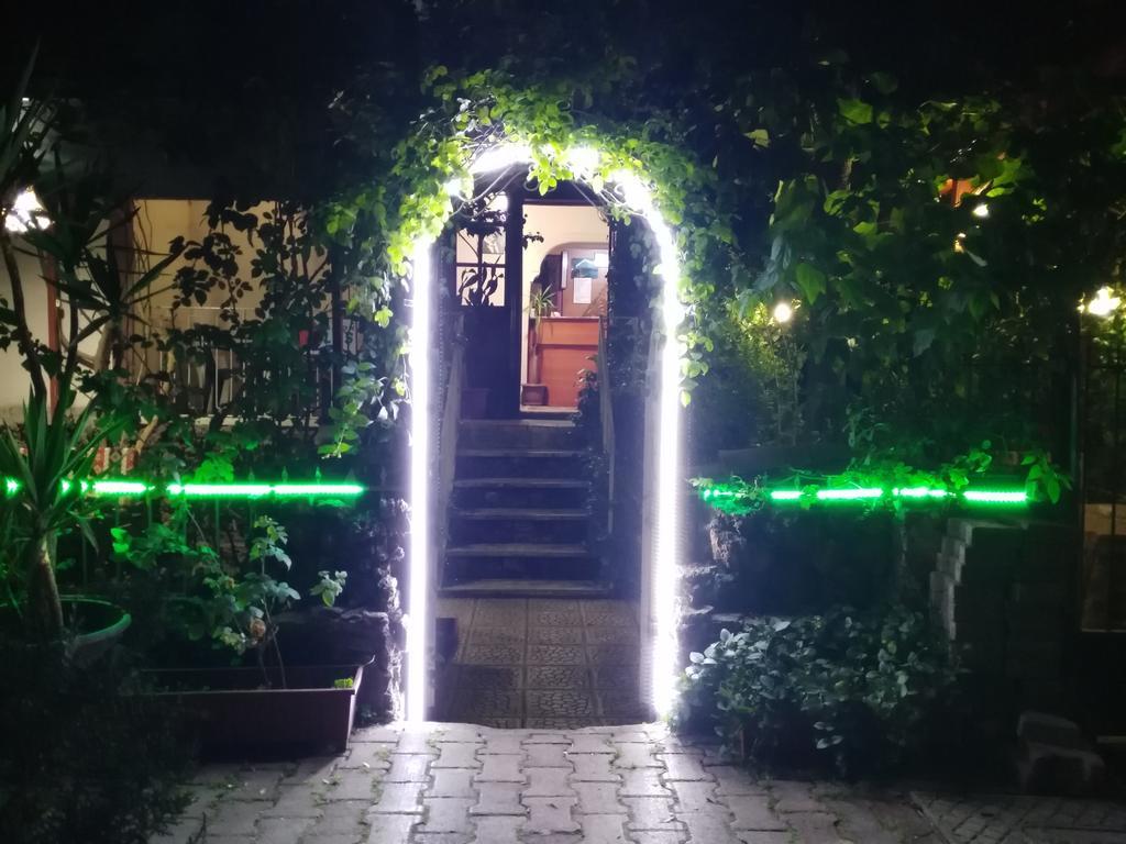 Atlas Pansiyon Antalya Exteriör bild